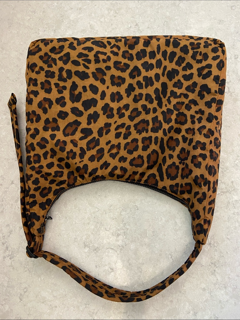 BAGGU Leopard-Print Nylon Shoulder Bag in Brown and Black, Adjustable Strap. - Picture 13 of 16